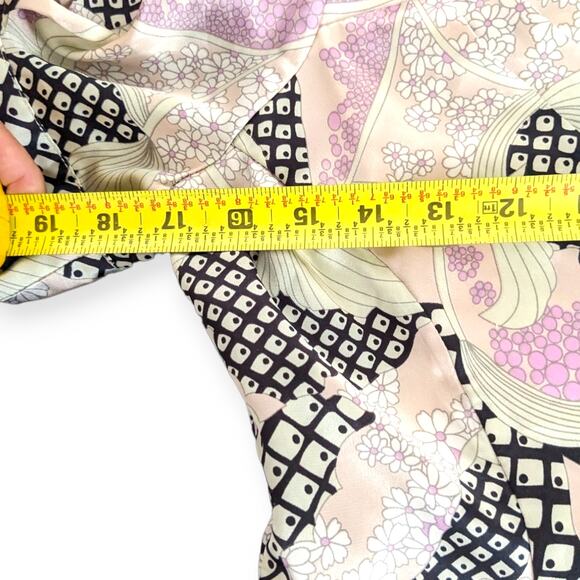 Y2K BCBG Silky Wrap Cheongsam Neck Blouse - Picture 7 of 10